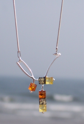 Amber Silver Necklace NE2002