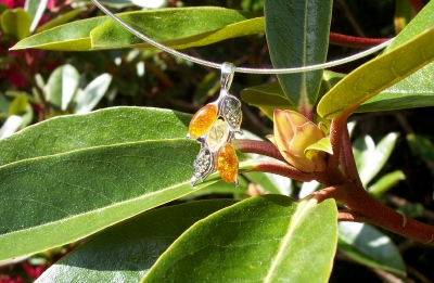 Amber Silver Pendant PE1009