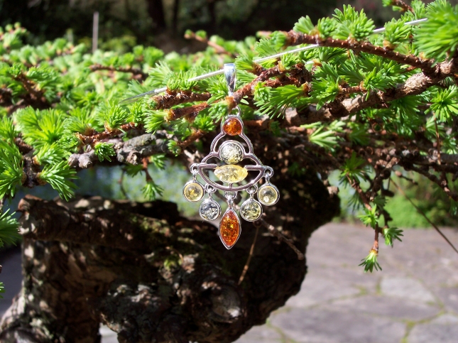 Amber Silver Pendant PE2060