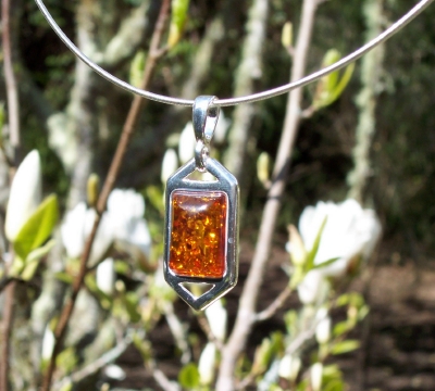 Amber Silver Pendant PE3014