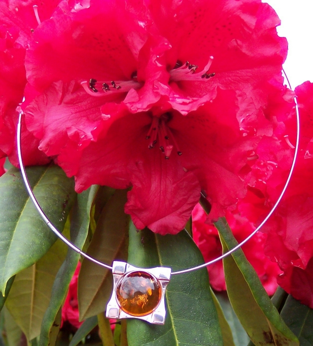 Amber Silver Pendant PE6238