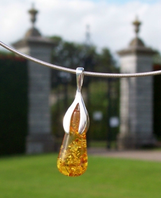 Amber Silver Pendant PE7243